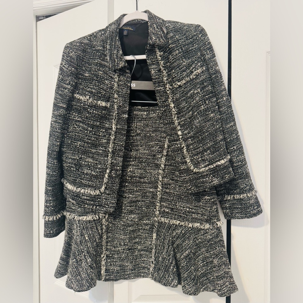 Brooks Brothers Elegant Black and Gray Tweed Jacket